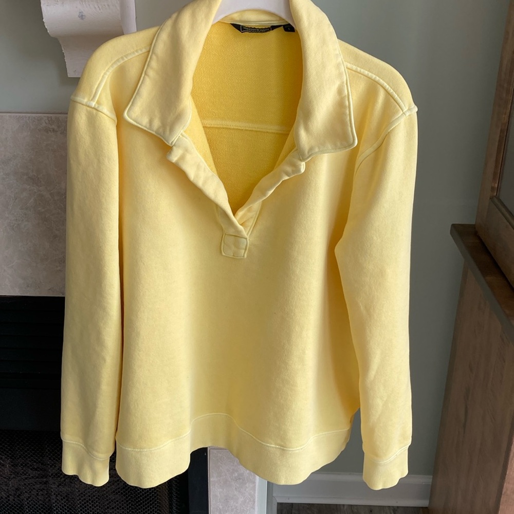 Classic Cam Sweatshirt. Vineyard Vines Yellow Polo Sweatshirt Relaxed Fit